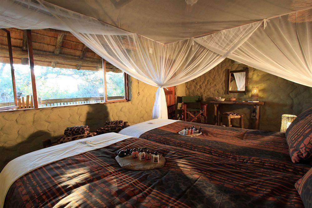 Kubu Safari Lodge Hoedspruit Eksteriør billede