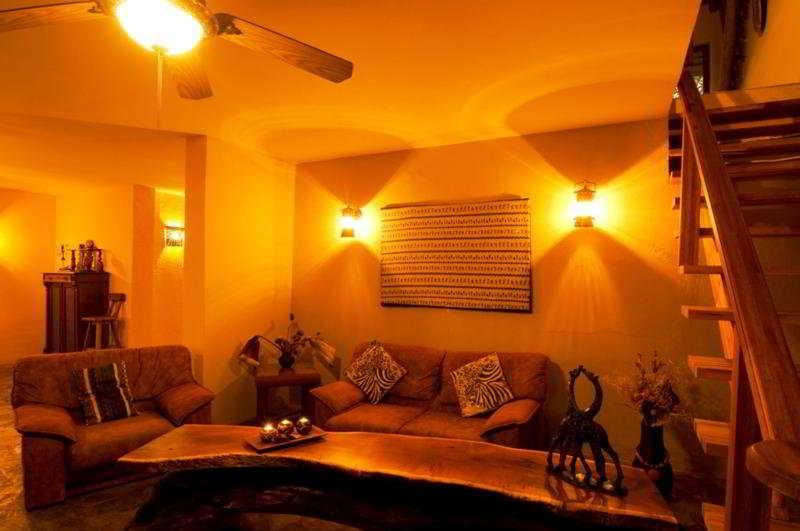 Kubu Safari Lodge Hoedspruit Eksteriør billede