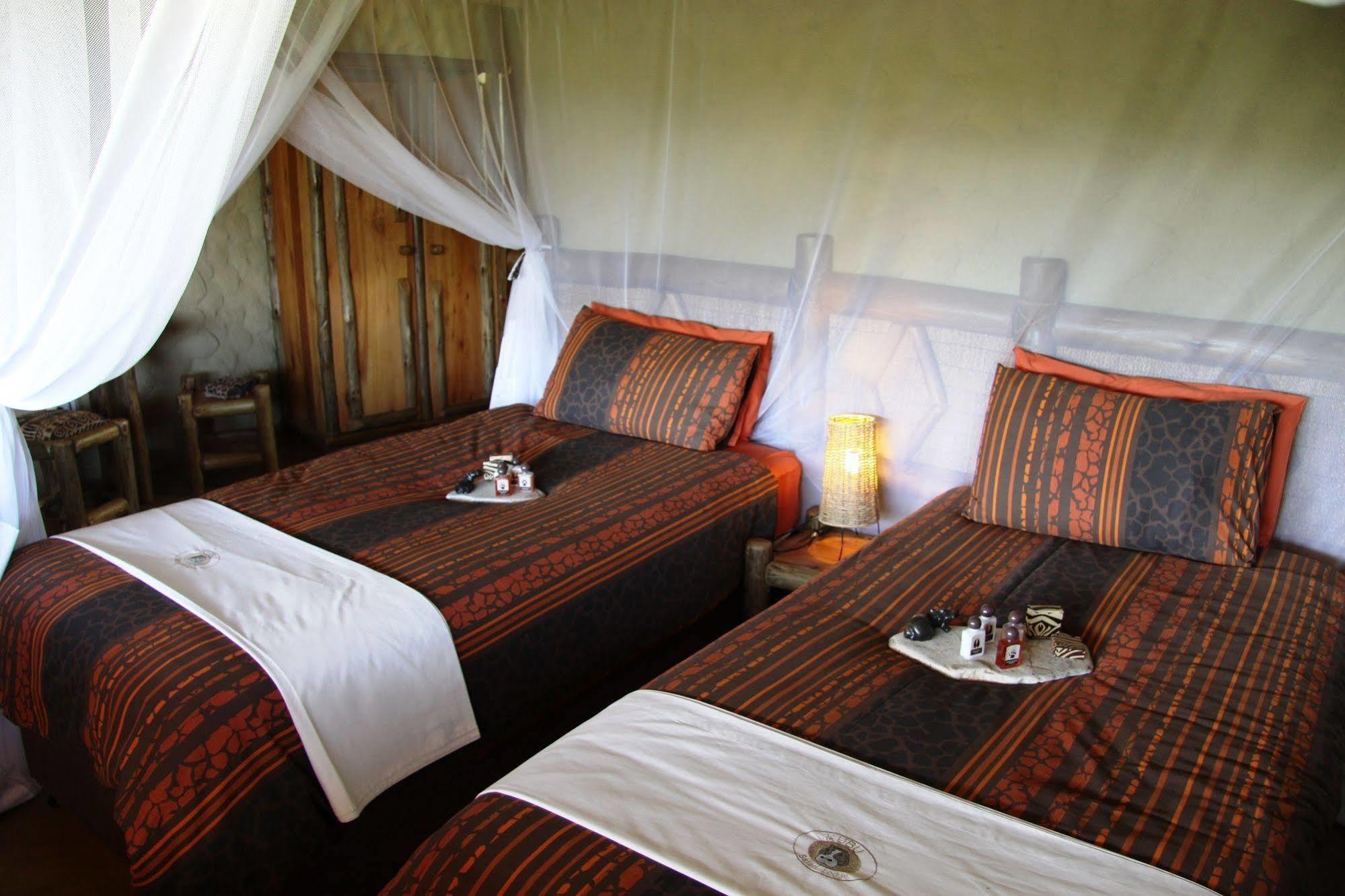 Kubu Safari Lodge Hoedspruit Eksteriør billede